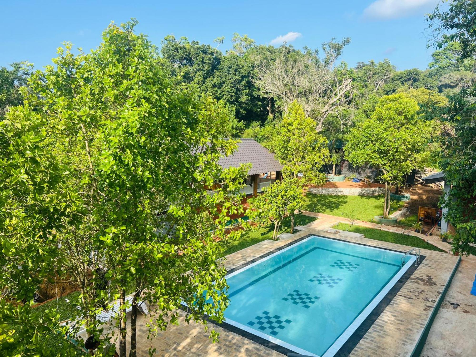 Maapagala Resort Sigiriya Bagian luar foto